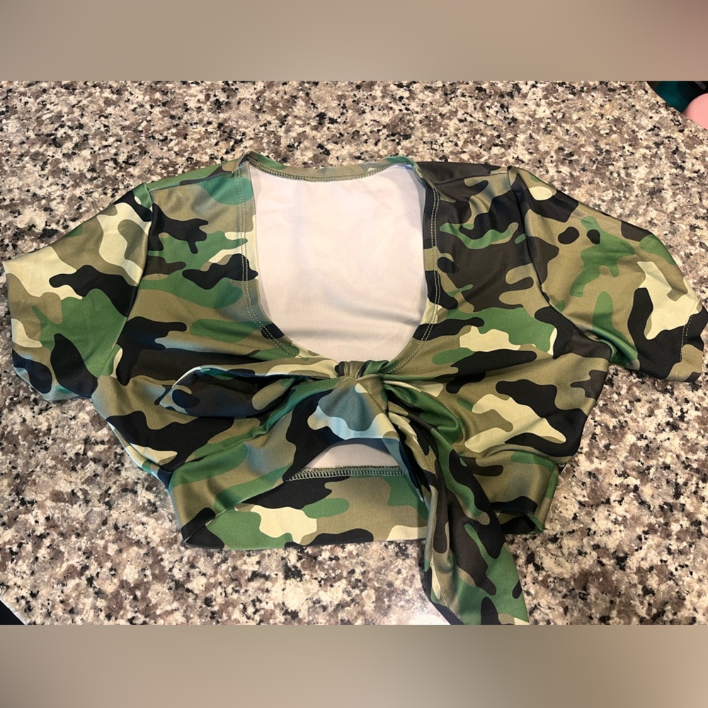 Twin Peaks Girl Top